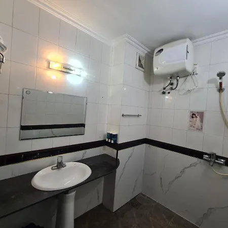 Khach San Tokyo Apartment Lao Cai Exterior photo